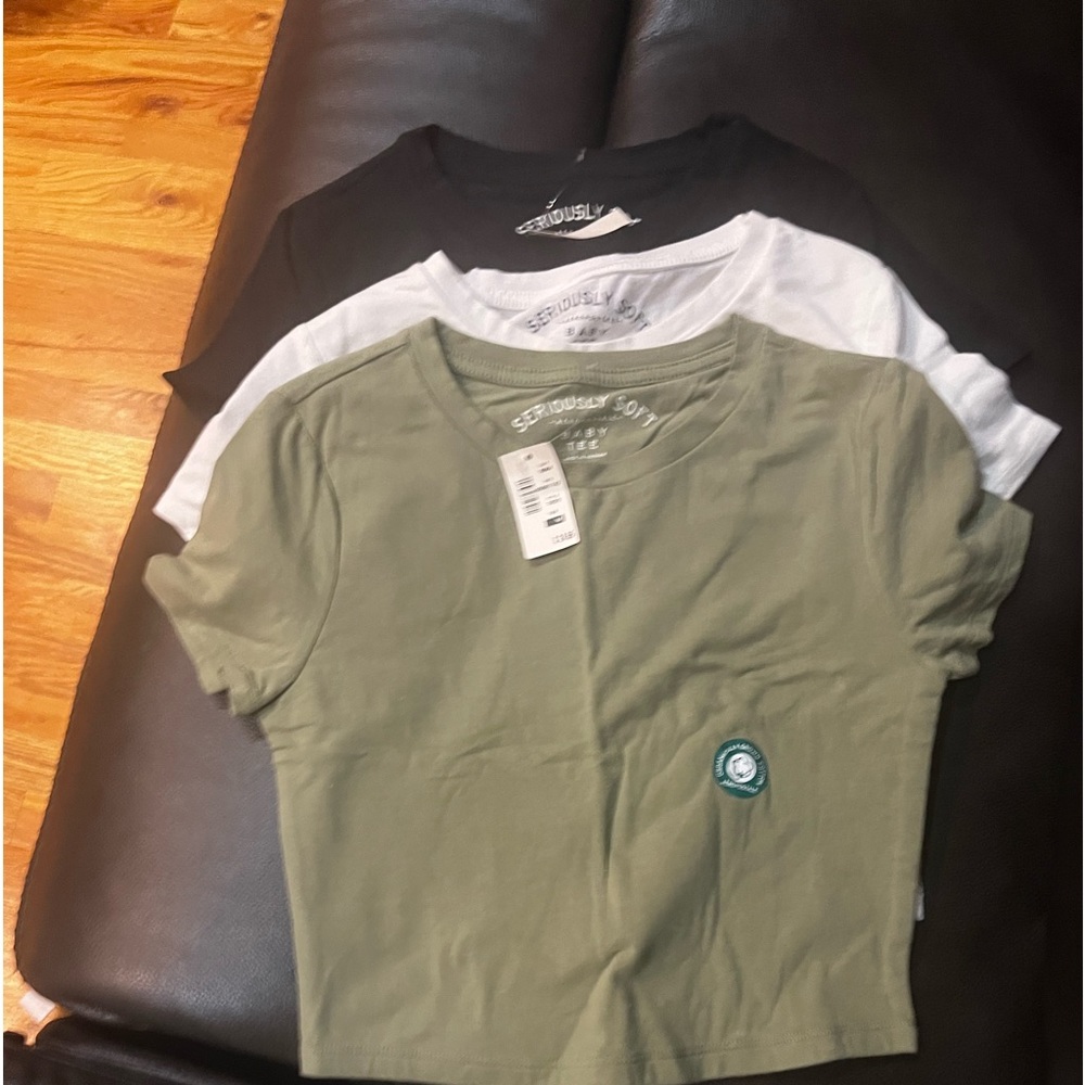 Aeropostale super soft baby tee.  Three pack